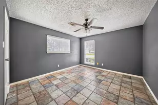 201 Amber Ln, League City, TX 77573 - Photo 18