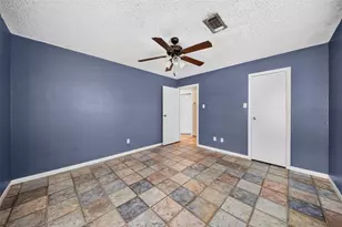 201 Amber Ln, League City, TX 77573 - Photo 20