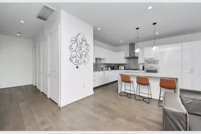 4521 San Felipe Street #1904, Houston, TX 77027 - Photo 8