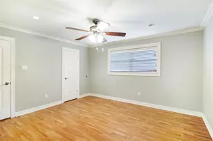 1915 E Allegro St, Houston, TX 77080 - Photo 12