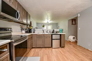 180 Maurine Ln, Cleveland, TX 77328 - Photo 14