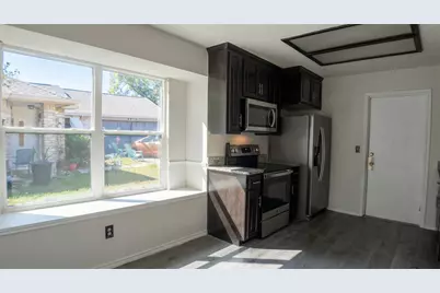 6914 Trail Lake Drive, San Antonio, TX 78244 - Photo 14