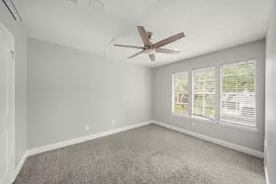 8611 Spruce Mill Dr, Houston, TX 77095 - Photo 10