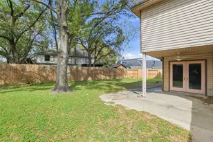7235 Battle Hills Dr, Houston, TX 77040 - Photo 4