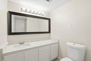 7235 Battle Hills Dr, Houston, TX 77040 - Photo 18