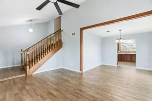 7235 Battle Hills Dr, Houston, TX 77040 - Photo 8