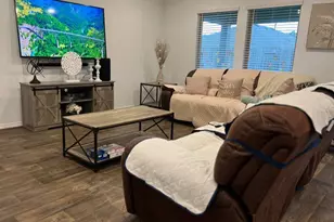 18517 England Ml Dr, New Caney, TX 77357 - Photo 2