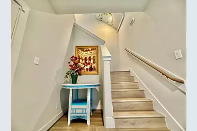 1254 N Post Oak Road #B, Houston, TX 77055 - Photo 14