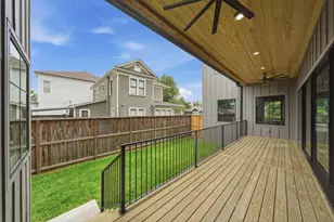 2015 Harvard St, Houston, TX 77008 - Photo 30