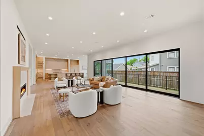 2015 Harvard Street, Houston, TX 77008 - Photo 12