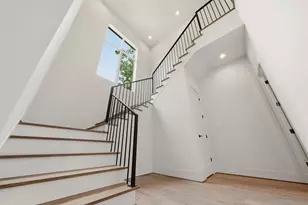 2015 Harvard St, Houston, TX 77008 - Photo 20