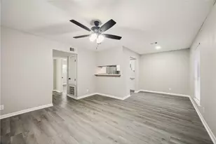 910 7th Ave N, Texas City, TX 77590 - Photo 4