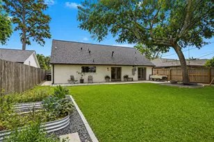 1411 Mapleton Dr, Houston, TX 77043 - Photo 6