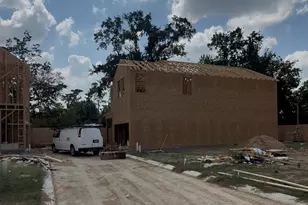 1409 Caywood Ln, Houston, TX 77055 - Photo 6