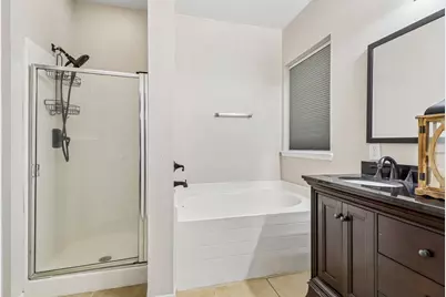 8807 Lacy Willow Court, Tomball, TX 77375 - Photo 14
