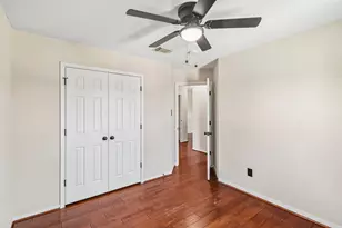 8807 Lacy Willow Ct, Tomball, TX 77375 - Photo 26