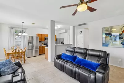 8807 Lacy Willow Court, Tomball, TX 77375 - Photo 4