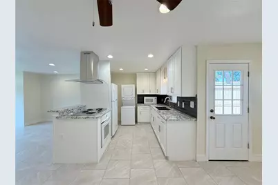 207 Tidwell Road, Houston, TX 77022 - Photo 6