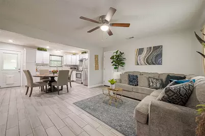 16614 Forest Bend Avenue, Friendswood, TX 77546 - Photo 8