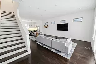 2613 Hutchins St, Houston, TX 77004 - Photo 10
