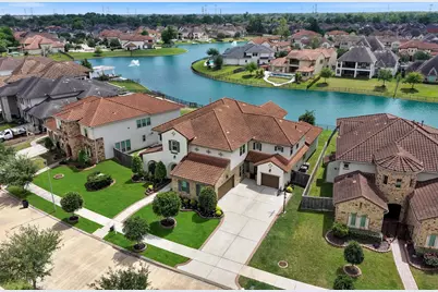 5403 Rouchel Brook Lane, Sugar Land, TX 77479 - Photo 2