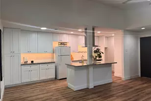 9707 Richmond Ave, Houston, TX 77042 - Photo 10