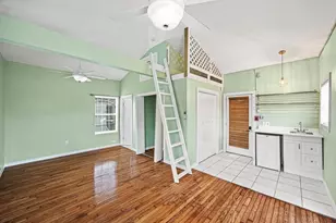 1723 Rosenberg St, Galveston, TX 77550 - Photo 30