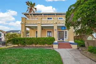 1723 Rosenberg St, Galveston, TX 77550 - Photo 2