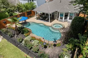 58 Marblewood Pl, The Woodlands, TX 77381 - Photo 2
