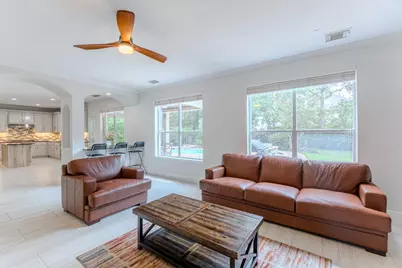 7 Stickley Court, The Woodlands, TX 77382 - Photo 16