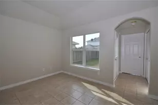 21139 Grandin Wood Ct, Humble, TX 77338 - Photo 10