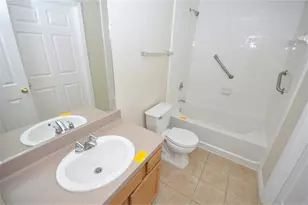 21139 Grandin Wood Ct, Humble, TX 77338 - Photo 4