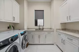 3002 Ferndale St, Houston, TX 77098 - Photo 26