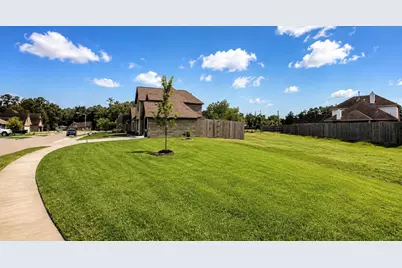305 Mandavilla Way, Lumberton, TX 77657 - Photo 2