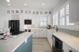 405 Pompano Dr, Freeport, TX 77541 - Photo 22