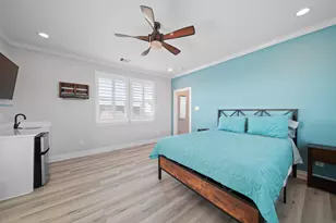 405 Pompano Dr, Freeport, TX 77541 - Photo 34