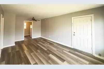 111 Holly Street, Lake Jackson, TX 77566 - Photo 22