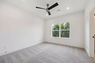 2211 Saxon Dr, Houston, TX 77018 - Photo 28