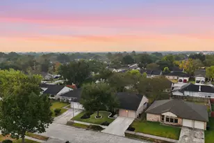 16918 Barkentine Ln, Friendswood, TX 77546 - Photo 30