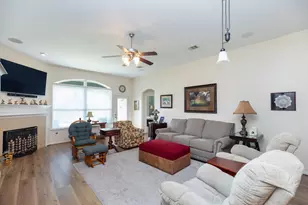 6111 Wickshire Dr, Rosenberg, TX 77471 - Photo 10