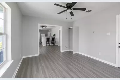 220 Engel Street, Houston, TX 77011 - Photo 10