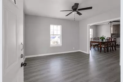 220 Engel Street, Houston, TX 77011 - Photo 6