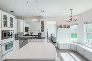 2605 Broussard Ct, Seabrook, TX 77586 - Photo 14