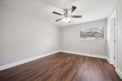 405 Hawthorne Street #5, Houston, TX 77006 - Photo 8
