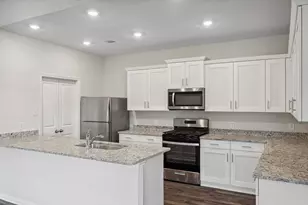25514 Blooming Hazel Dr, Cleveland, TX 77328 - Photo 6