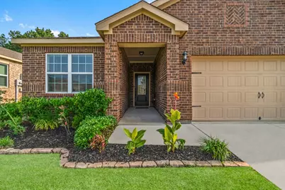 7643 Glaber Leaf Road, Conroe, TX 77304 - Photo 2