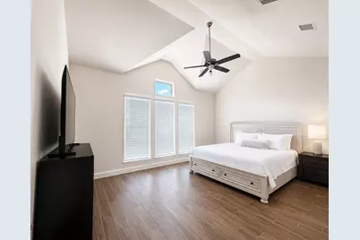 19211 Belmont Stakes Way, Tomball, TX 77377 - Photo 6