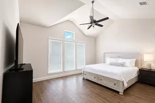 19211 Belmont Stakes Wy, Tomball, TX 77377 - Photo 6