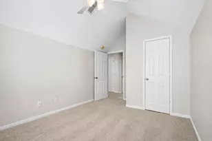 172 Binnacle Ct, Willis, TX 77318 - Photo 40