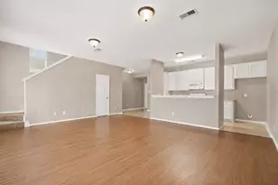 172 Binnacle Ct, Willis, TX 77318 - Photo 10